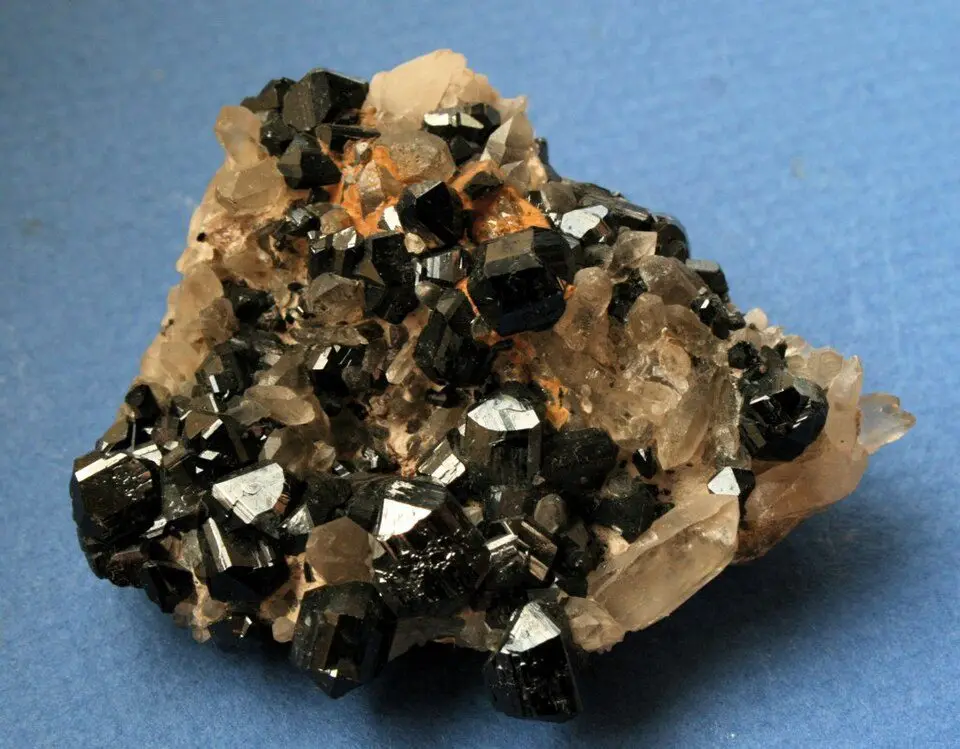 File:Cassiterite - Mt Bischoff mine, Waratah, Tasmania, Australia.jpg